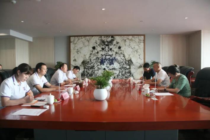 草堂科技产业园发展中心主任罗辉一行到访新葡的京集团350vip8888股份 草堂科技产业园发展中心主任罗辉一行到访新葡的京集团350vip8888股份