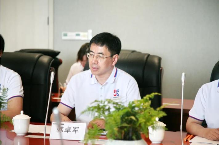 榆林市政府领导一行莅临新葡的京集团350vip8888股份考察交流