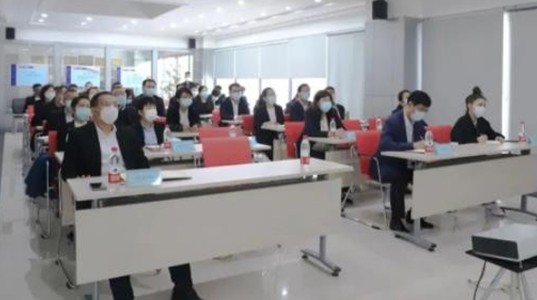 新葡的京集团350vip8888股份开展《药品管理法》及《药品生产监督管理办法》专题培训