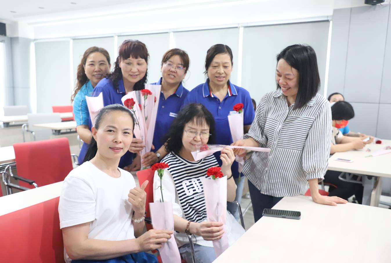 2022年新葡的京集团350vip8888股份母亲节观影活动