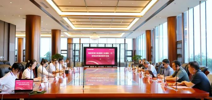 中国科学院院士、首都医科大学副校长王松灵一行到访新葡的京集团350vip8888股份 中国科学院院士、首都医科大学副校长王松灵一行到访新葡的京集团350vip8888股份